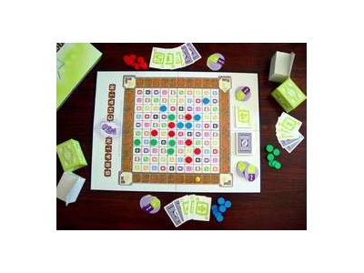 Brain Chain, The Strategy-Trivia Game 