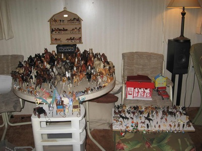 Model/Toy Horses: Breyer, Schliech, More