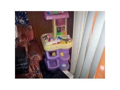 play kitchen set